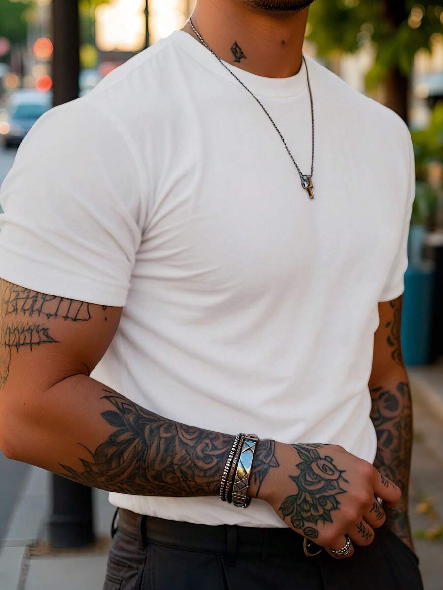 Manfinity Dauomo Men's Solid Color Round Neck Short Sleeve Casual T-Shirt