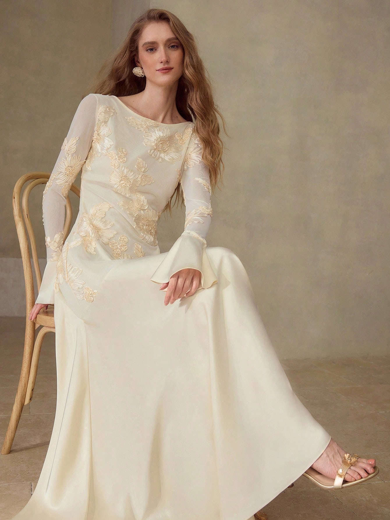 スーツ・フォーマル・ドレス UPPER EMBROIDERY FLARE DRESS スーツ・フォーマル・ドレス UPPER EMBROIDERY FLARE DRESS