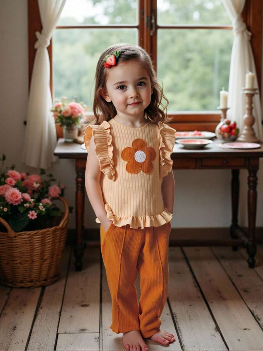 SHEIN Vintaside Kids Baby Girls Cute Vintage 2pcs Set: Floral Embroidery Knit Tank Top And Wide Leg Pants, Comfortable And Breathable For Summer