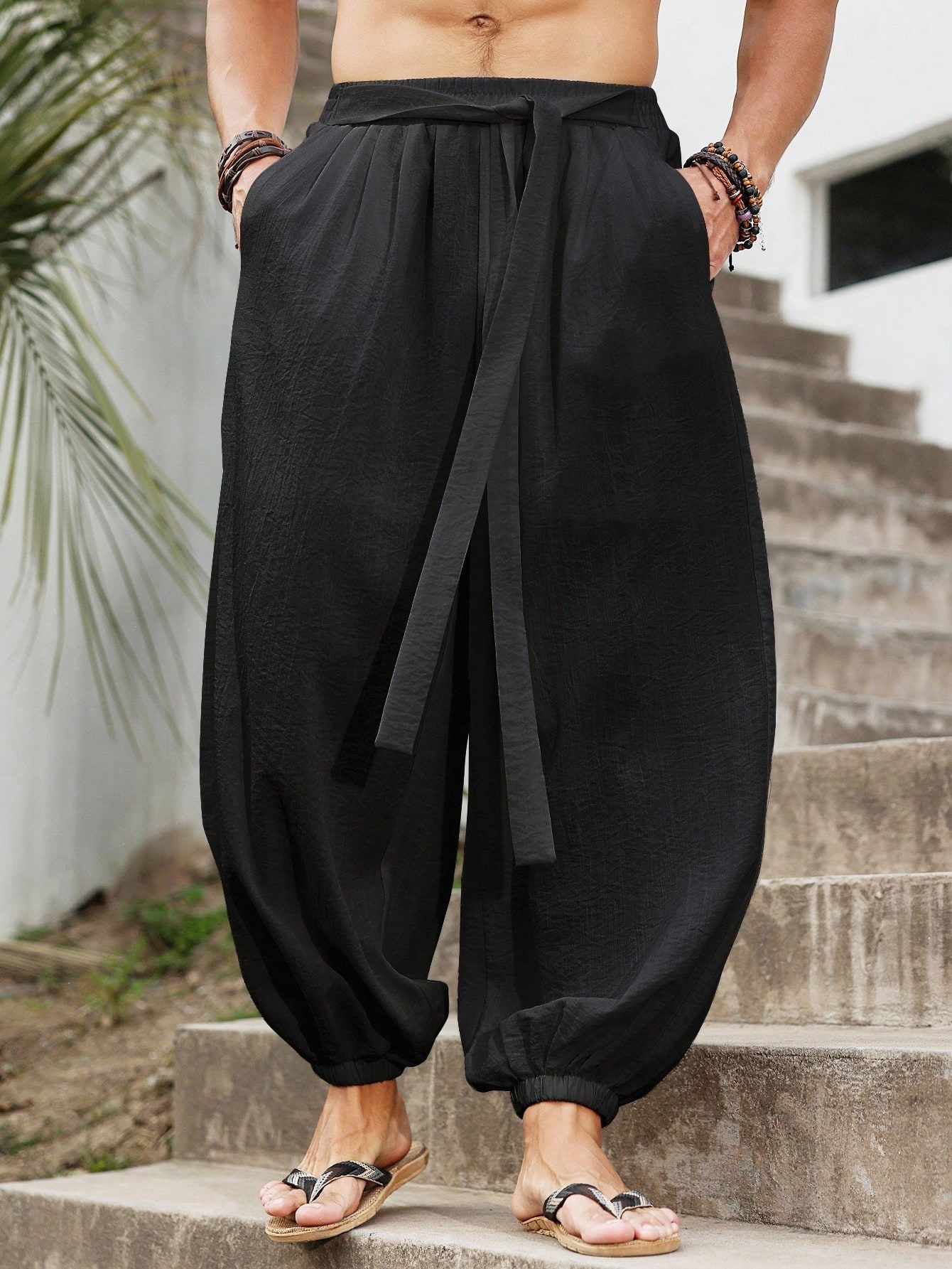 Manfinity RSRT Men's Wide Leg Loose Casual Pants, Bohemian Nepal Retro Style Trousers Harem Pants Japanese Pants Black Baggy Pants Balloon Pants Boho Pants, Fall