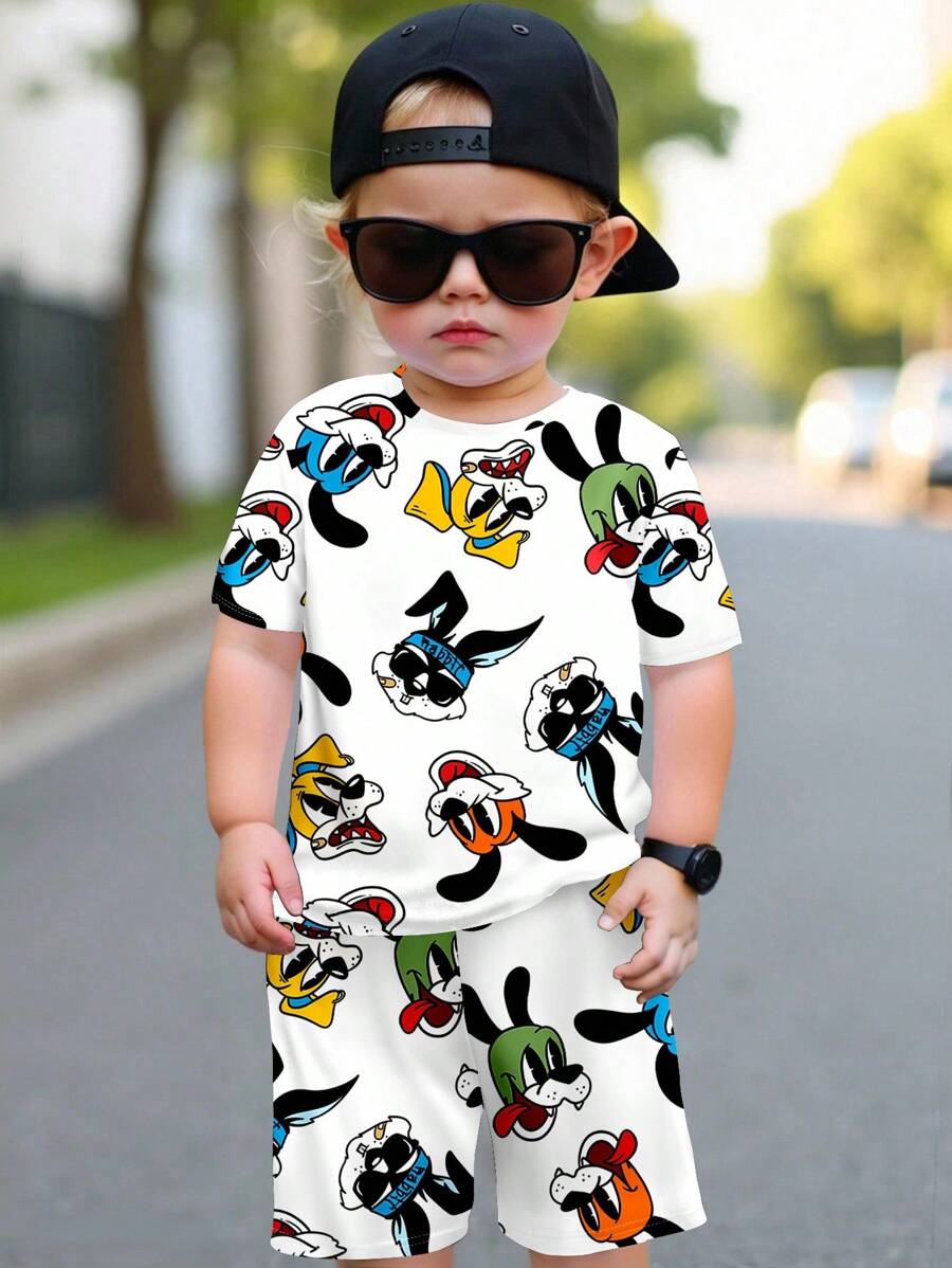 SHEIN 2 piezas Conjunto de verano para niño pequeño de camiseta de manga corta de cuello redondo con estampado de conejo y deporte casual + pantalones cortos