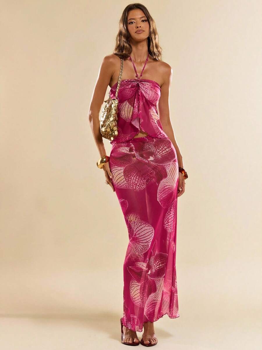 SHEIN BAE 1 Set Top sin mangas con estampado completo y ruedo con volantes & Minifalda
