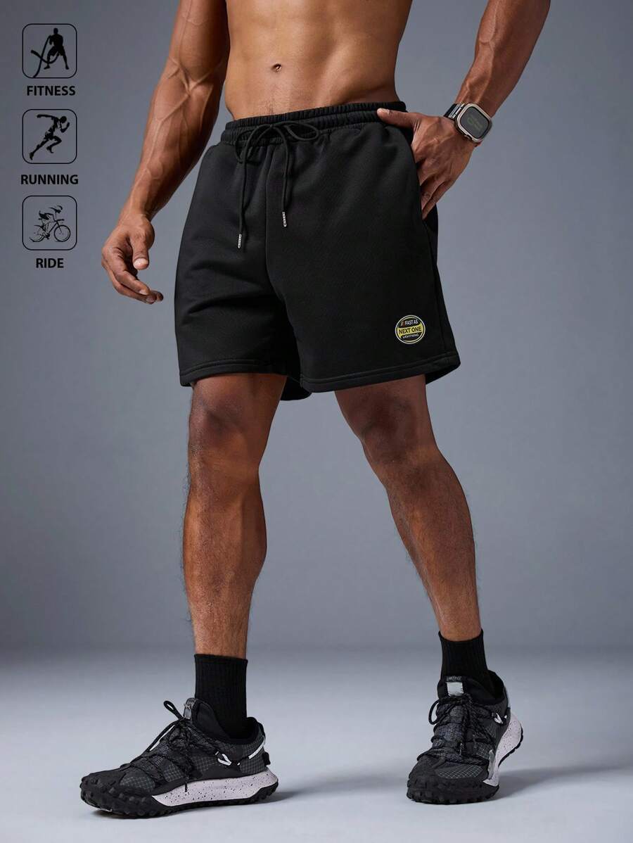Manfinity Sport Polished Herren Shorts mit Applikation-Tasche und Kordelzug Taille, geeignet für den Sommer