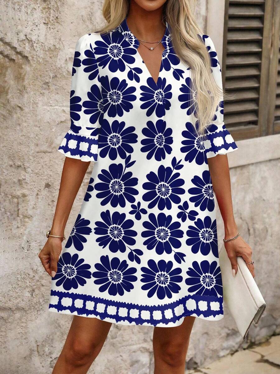 SHEIN Clasi Blue & White Vacation Printed Mini Dress,Vacation Outfits Woman ,Sundresses For Women Vacation Dress Boho Suitable For Going Out