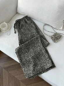 Gris Oscuro