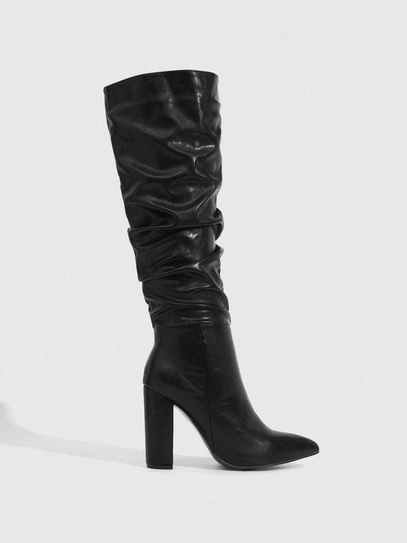 CUCCOO SZL ブラック ポインテッドトゥ チャンキーヒール