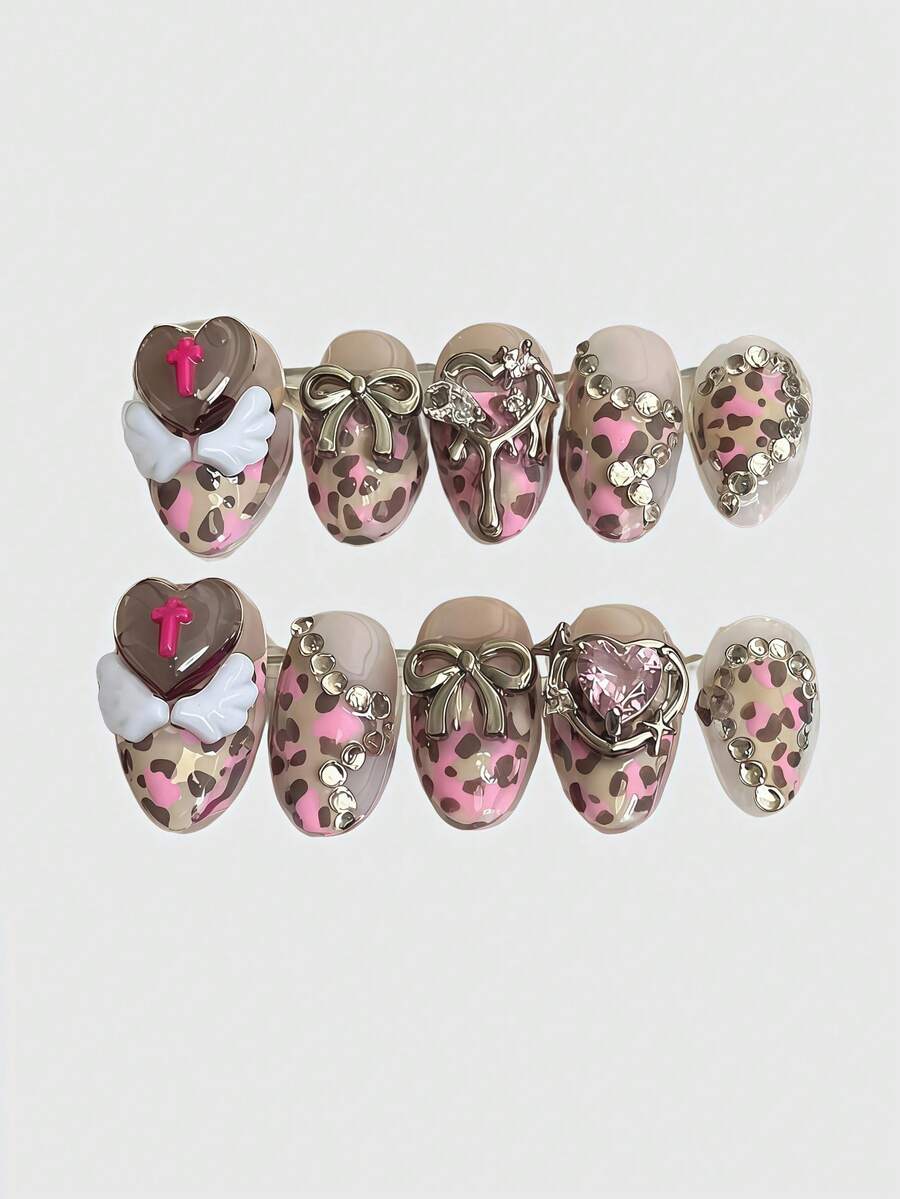 ROMWE Kawaii Piezas de uñas postizas hechas a mano con estilo de bailarina, alas blancas, moño y estampado romántico de corazón con camuflaje y estampado de leopardo, decoración de uñas enérgica para niñas, adecuada para salidas diarias y citas