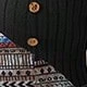 الأسود