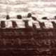 متعدد الألوان