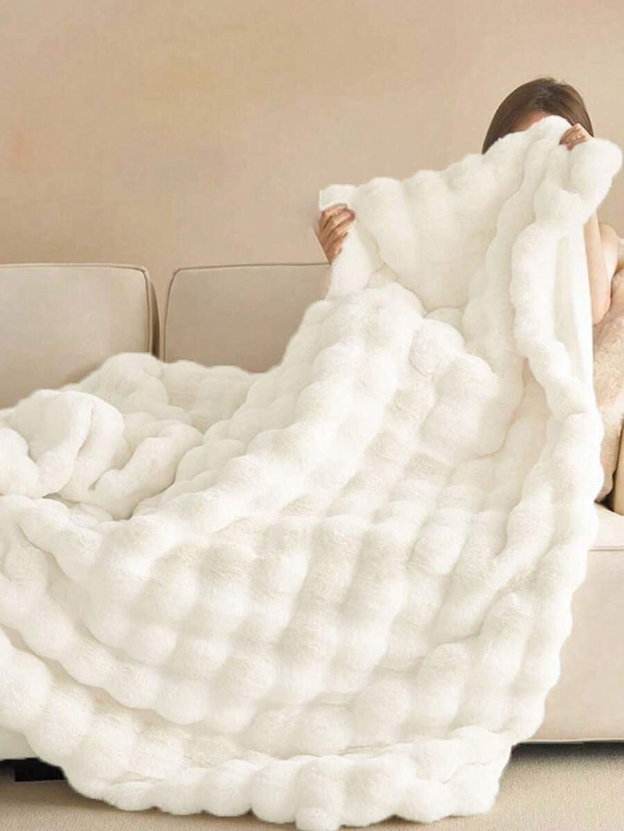 1pc White Double-Sided Cozy Rabbit Fur Plush Blanket Plush Blanket, Soft Warm Faux Fur Luxury Style Throw For Multi-Purpose Use In Living Room, Bedroom And Sofa Queen Twin King Size Luxury Fluffy Long Plush Blanket Bedding Throw Soft And Comfortable Couches Blankets For Home, Domitory Bedding Back School Bedding