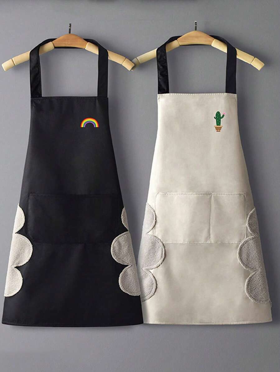 1 pieza Delantal impermeable y resistente al aceite unisex, adecuado para cocina moderna en el hogar, se puede usar en la cocina, baño y el hogar. Patrón de logotipo aleatorio (Arcoíris o Cactus), Bolsillo aleatorio (1 o 2), Color de tira para el hombro aleatorio (Negro o Blanco), Cabeza de ciervo pequeña aleatoria (Roja o Blanca)