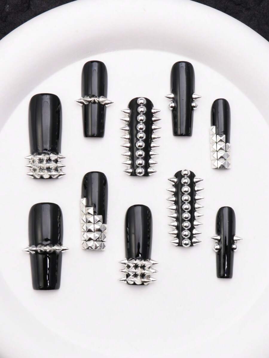 10 pezzi di unghie estive in stile Y2K, unghie nere fatte a mano, forma quadrata lunga, set di unghie finte acriliche con perline 3D e decorazioni in metallo a rivetto, design punk creativo, set di unghie finte asimmetriche geometriche, forniture per unghie per donne e ragazze per Ognissanti