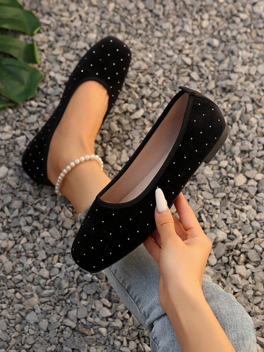 Women Plain Color Rhinestone Decor Flat Shoes, Lightweight Walking Shoes, Soft Bottom, Casual Slip-On Flat Shoes