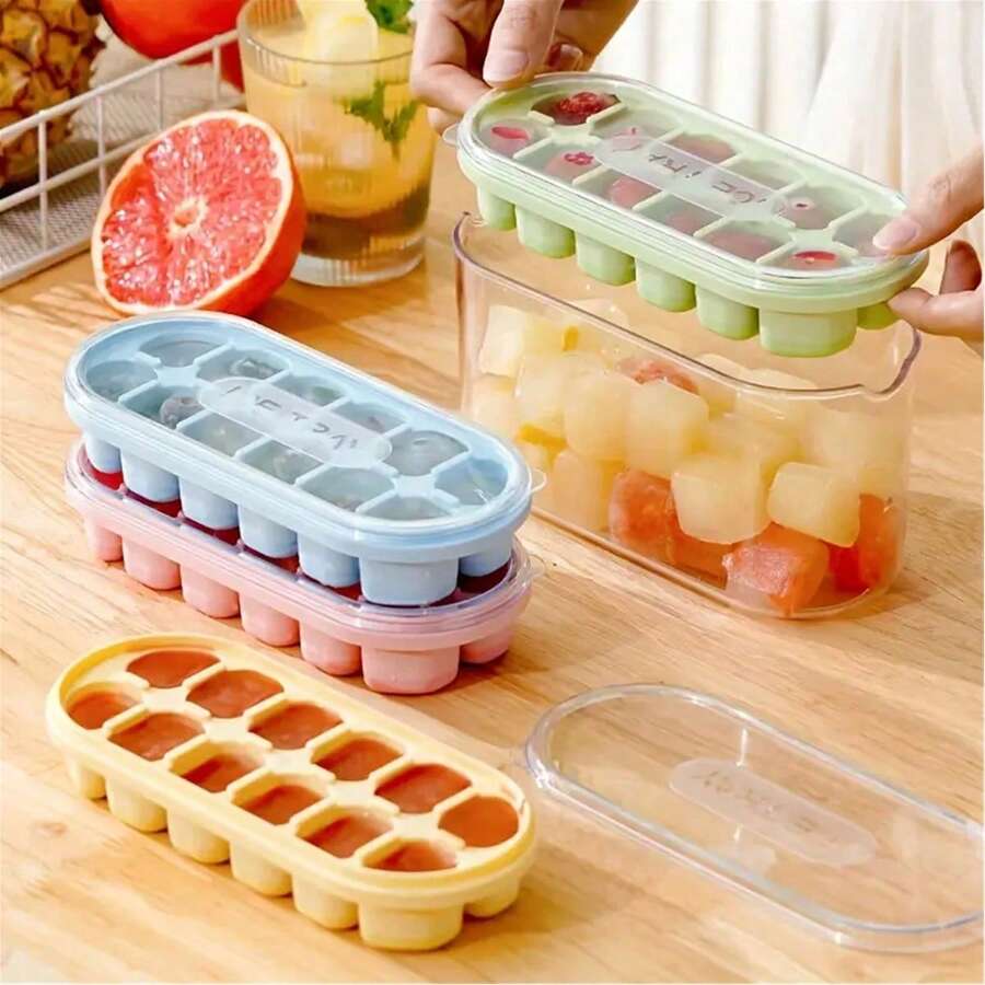 1pc Covered Silicone 12 Grid Ice Tray, Large Capacity Ice Mold, Easy Release Ice Tray, Soft Ice Storage Container With Lid, Creative Stackable Ice Mold, Easy To Disassemble Ice Maker, Multiple Colors Can Be Freely Matched, Stackable Ice Mold, Essential For Cold Drinks