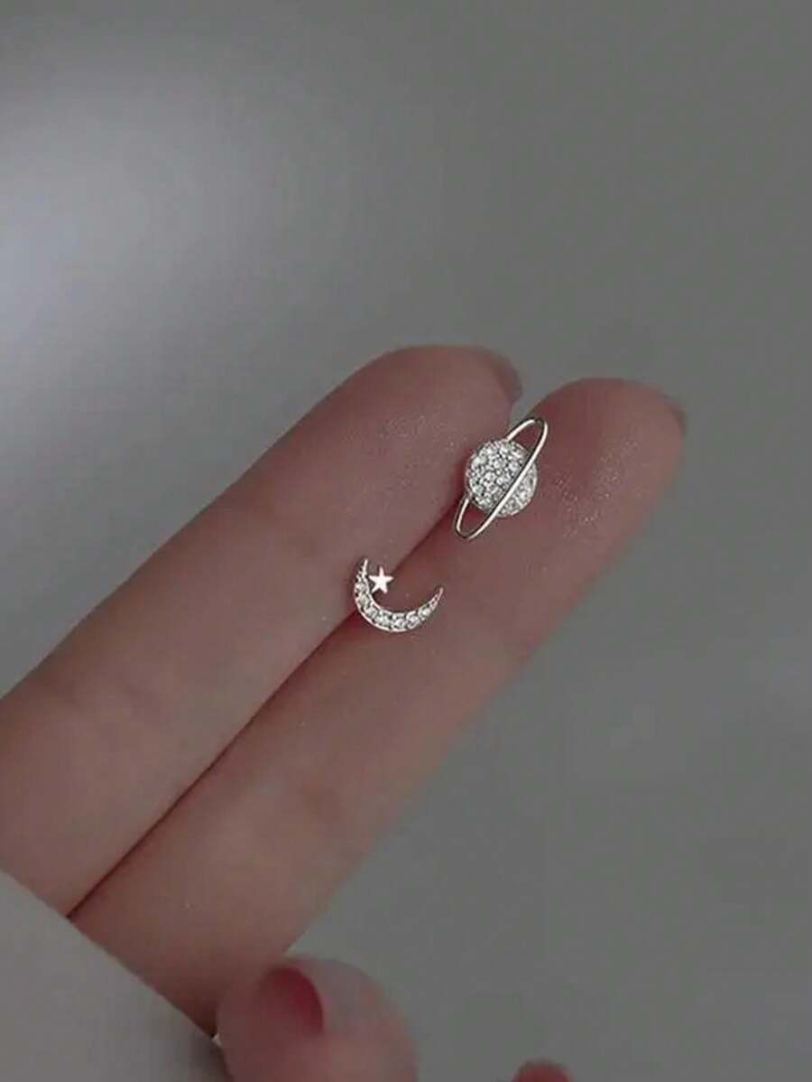 1 Pair 925 Sterling Silver Asymmetric Moon & Star Stud Earrings, Unique Personalized Design Small Earrings, Suitable For Party Events, Holiday Gifts