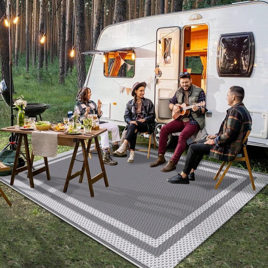 Tappeto da campeggio reversibile e portatile in plastica intrecciata con borsa e 4 picchetti, adatto per uso all'aperto in camper, grande tappeto impermeabile per patio, terrazza, portico, balcone