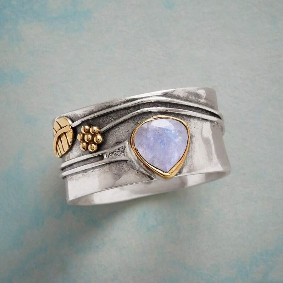 1pc Elegant Bohemian Style Ring With Teardrop Synthetic Cubic Zirconia, Symbolizes Dignity And Beauty, Matches Daily Outfit And Party Accessories, Perfect Gift For Women