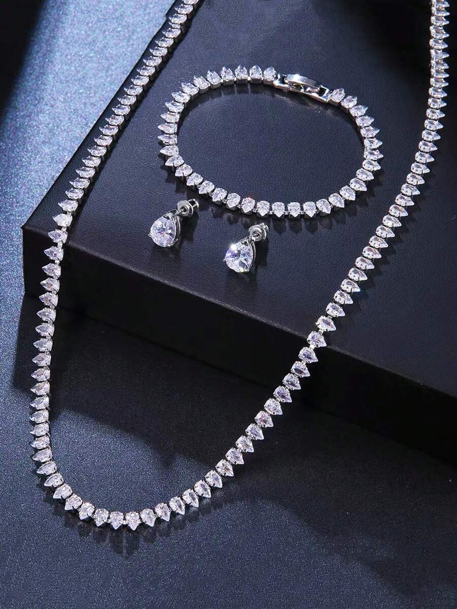 4-Piece Fashionable And Luxurious Cubic Zirconia Banquet Style Wedding Women's Necklace Bracelet Earring Set Jewelry