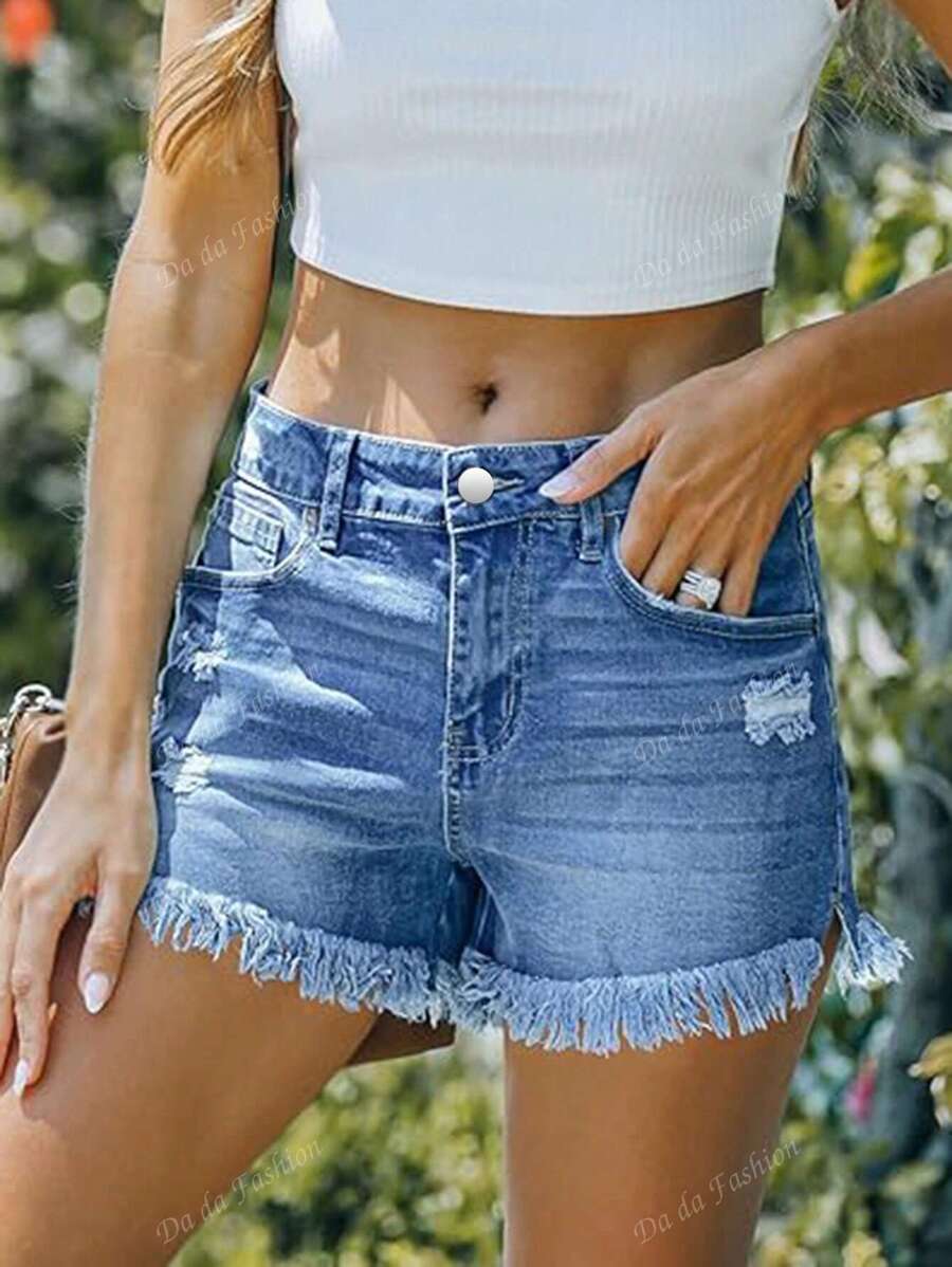 Pantaloni scurți casual din denim cu margini uzate, potriviti pentru purtarea zilnică și pentru călătorii vara