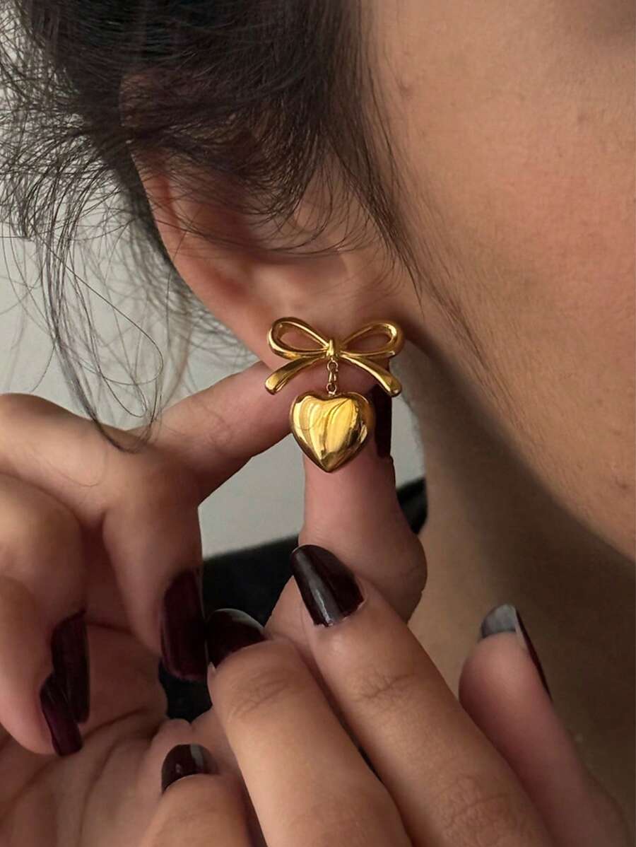 1 Pair Of 18K Gold Stainless Steel Contrast Color Bow-Knot & Heart Pendant Earrings For Women, Fashionable And Versatile, Suitable For Daily Wear, Party, Beach Holiday