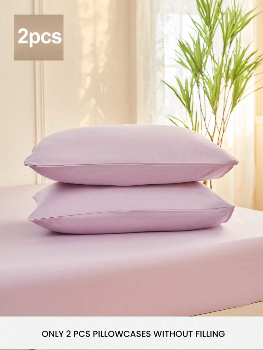 Set de 2 fundas de almohada de microfibra premium cepillada en color púrpura claro, funda de almohada suave y transpirable sin relleno, lujosa, ultra suave y transpirable, lavable a máquina, buen regalo para amigos y viajes. Fundas de almohada refrescantes con cierre de sobre, funda de almohada de lujo, protector de almohada de hotel ultra suave, se ajusta a la medida estándar de cama Queen, King y Twin en dormitorio escolar y ropa de cama.