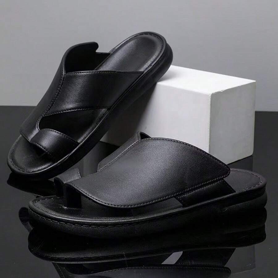 1 Pair Men's Fashionable Lightweight Flip Flops - Comfortable, Non-Slip, Durable Thong Sandals For Beach, Camping And Casual Wear, Black & White Design