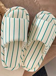 Rayures blanches et vertes