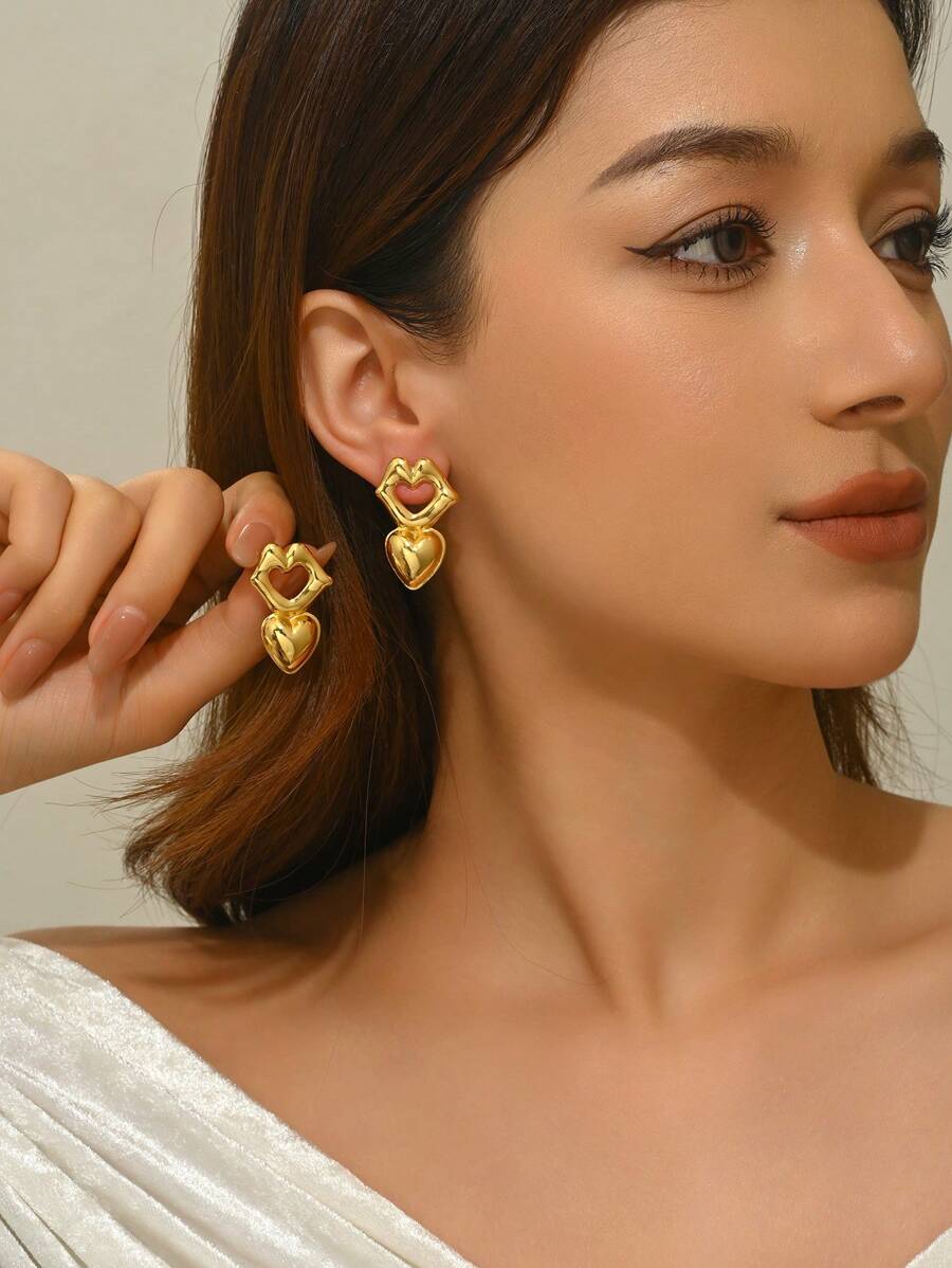 1 Pair Stainless Steel Cute Lip Shape & Heart Cartoons Earrings, & Playful Design, Suitable For Women's Daily Wear, Dates, Valentine's Day Gifts