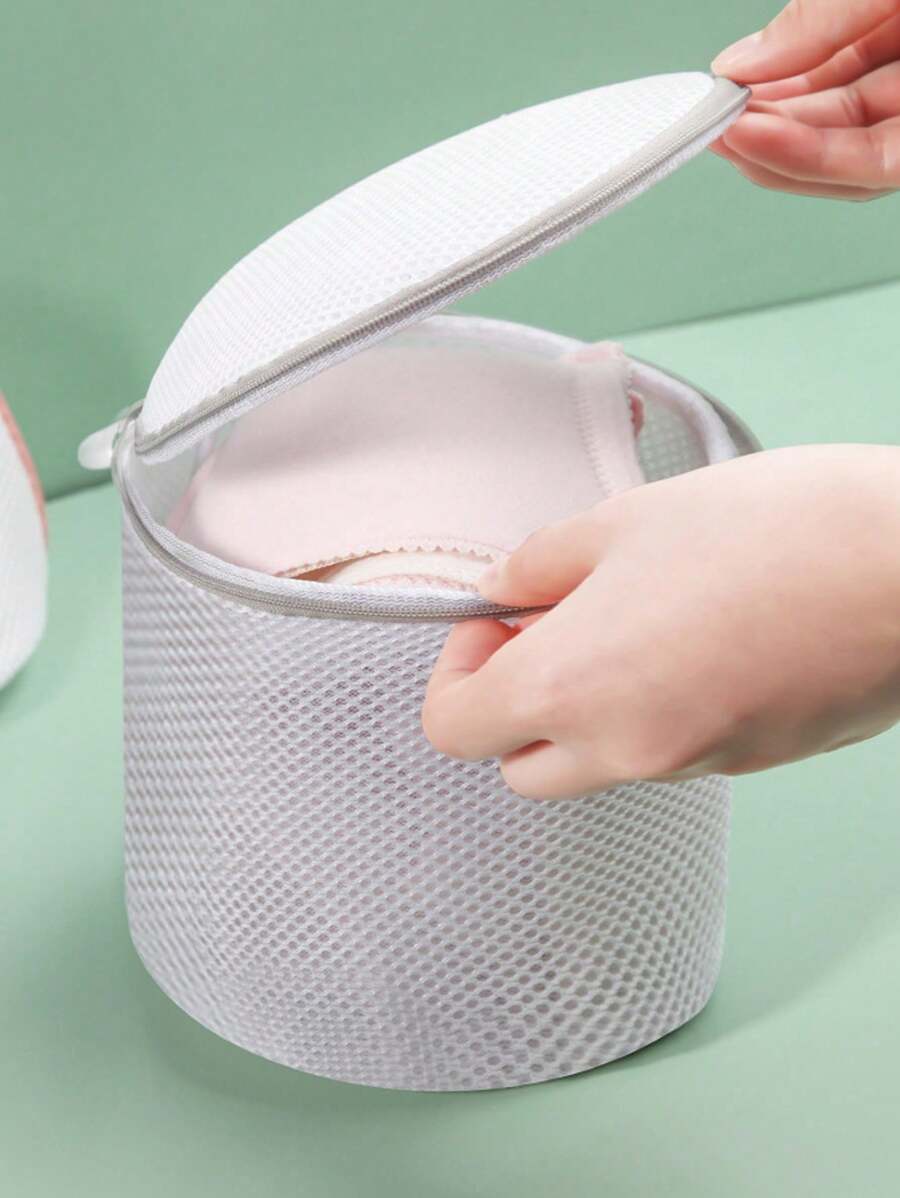 1pc Beige Round Shape Bra Washing Bag