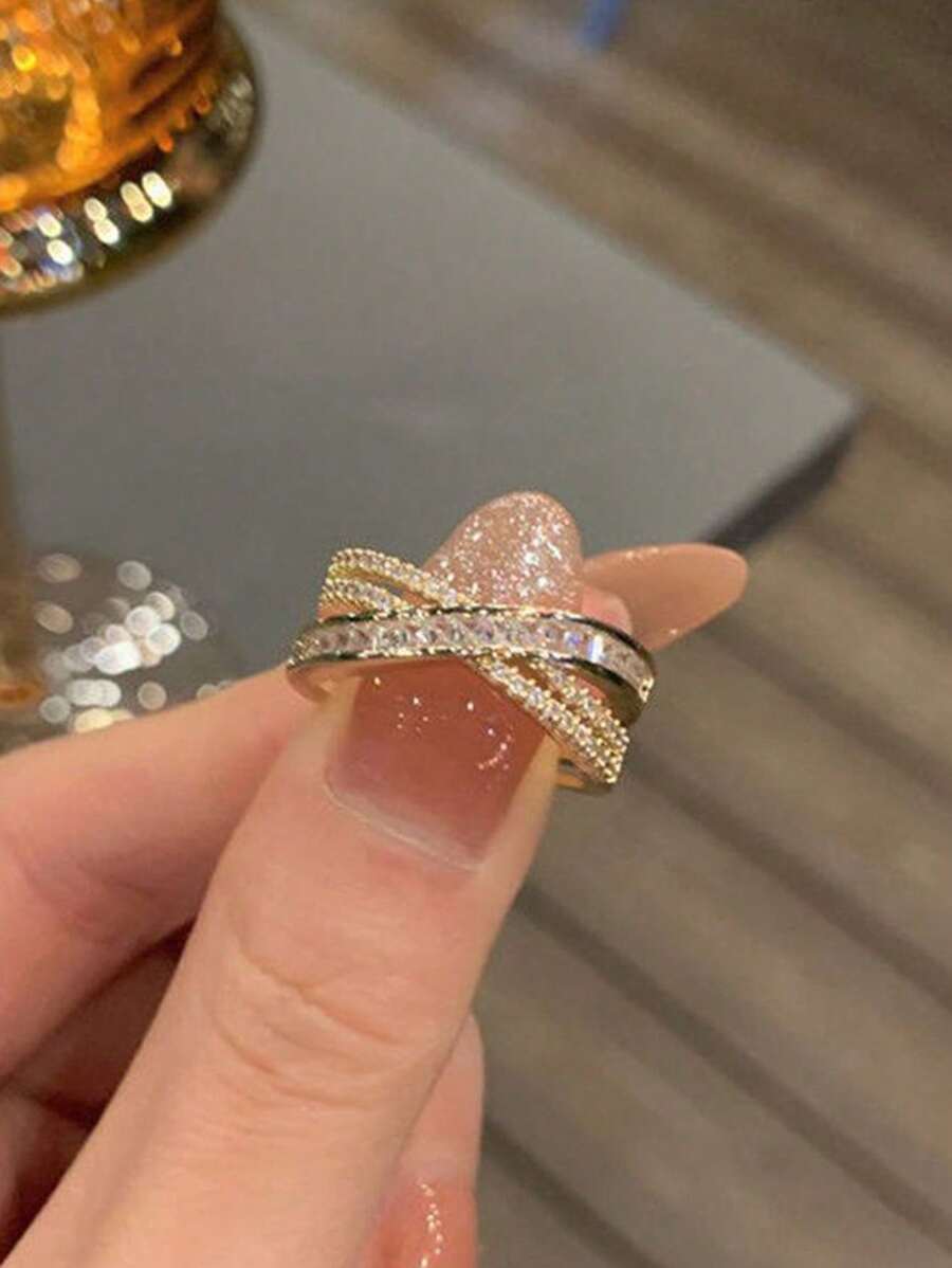 1 pièce Bague ouverte géométrique asymétrique en zircone micro-pavée de luxe à la mode, design élégant convenant pour un usage quotidien pour femmes