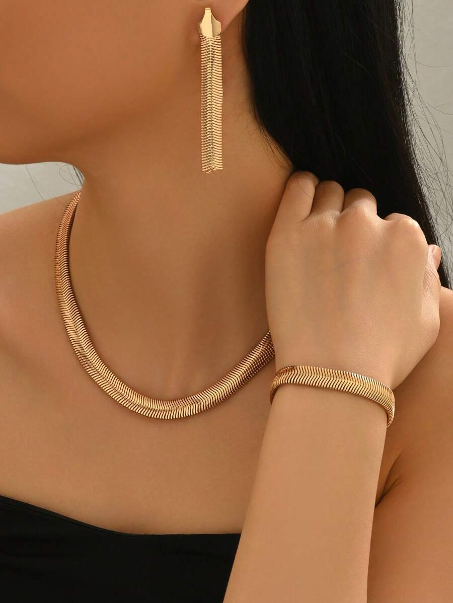 Conjunto de 4 joias femininas elegantes - colar, pulseira e brincos, estilo punk/hip-hop simples de metal, corrente de cobra dourada, adequada para festivais, festas, uso diário e viagens