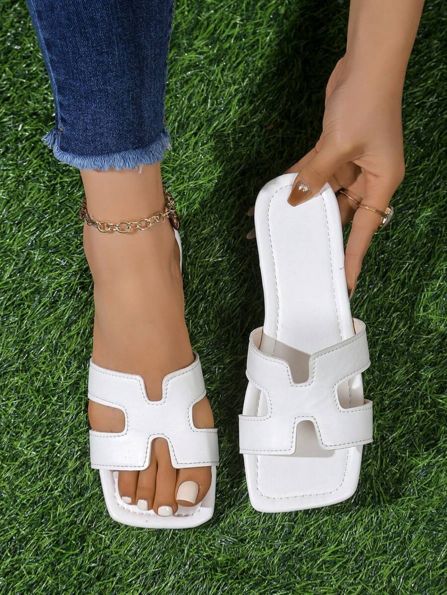 French Slippers Summer Outdoor Stylish Minimalist Versatile New Casual Low Platform Strap Beach Sandals