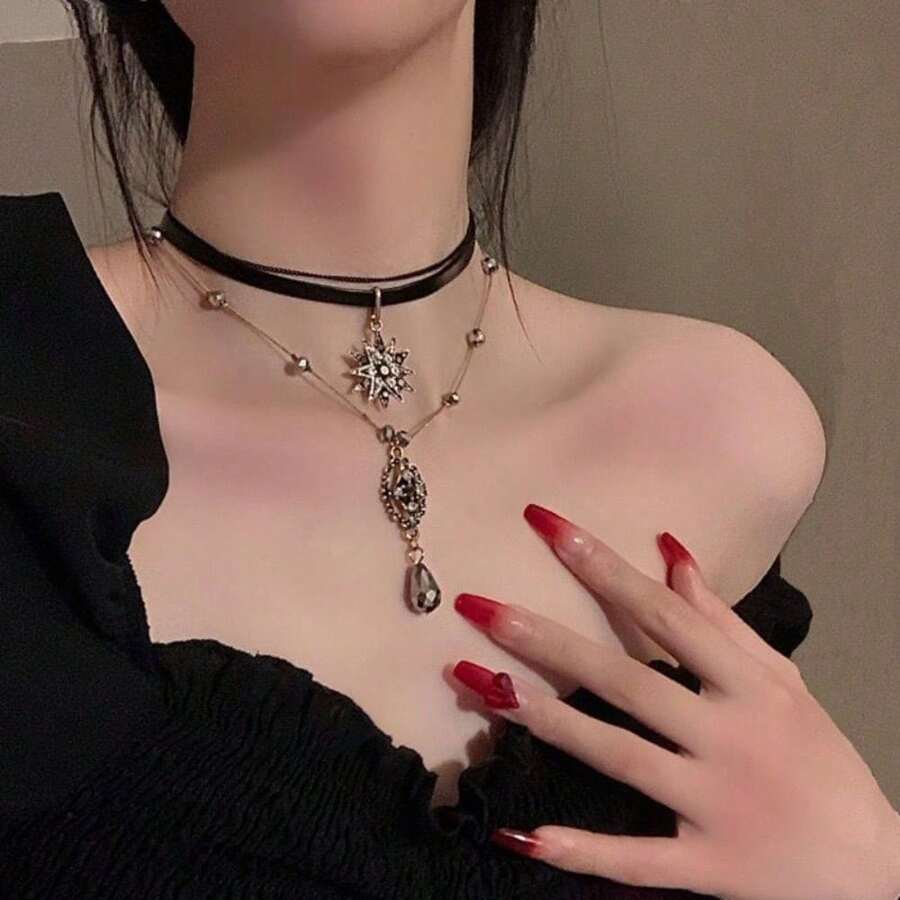 Elegante collar vintage de lujo con múltiples capas en color negro como regalo para ella para fiestas, festivales de música y el Día de Todos los Santos