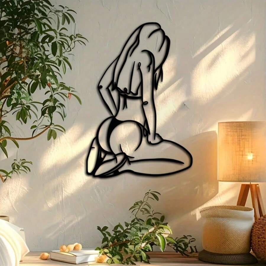One Art Deco - Style Geometric Metal Wall Mural, A Minimalist - Line Iron Wall Mural And An Elegant Hanging Ornament. Measuring 10.71" X 15.75", It's Suitable For Decorating Homes, Patios And Balconies. It's An Excellent Gift For New Homeowners. Suitable For Modern Home Decoration