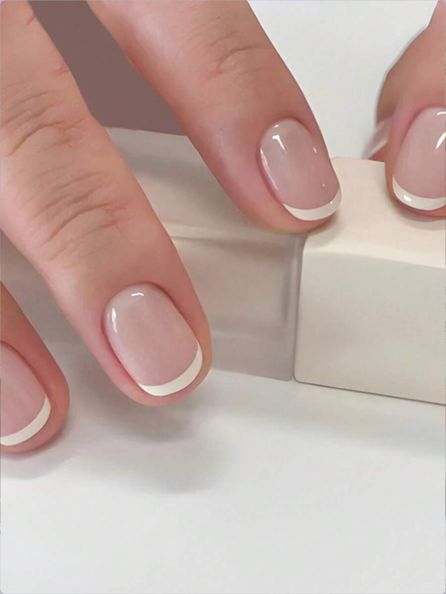 24pcs Short Square French Tip Nail Stickers Set, Simple White Edging Nail Art Design, Suitable For Party, Ball Or Daily Wear