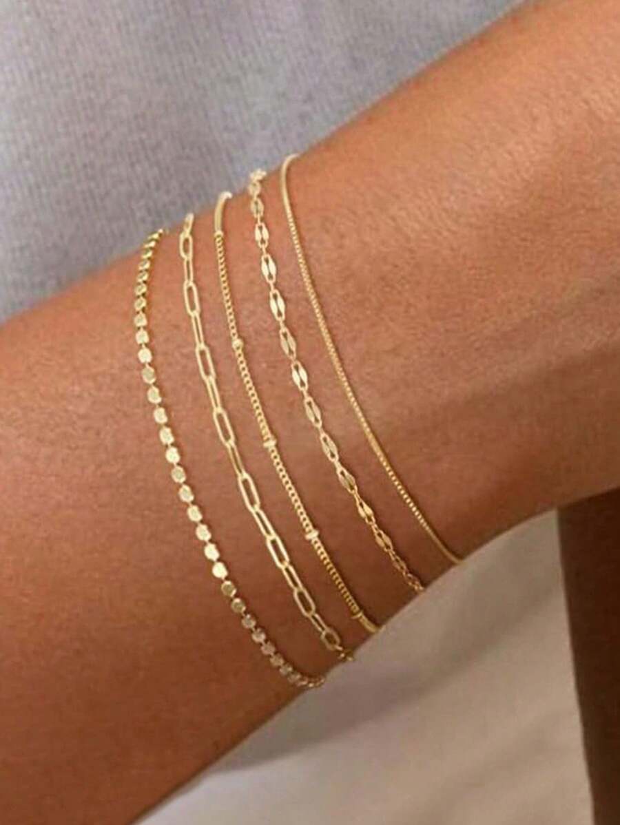 Set de 5 pulseras de cadena de moda para mujeres (la cantidad de cuentas y cadena es aleatoria, basada en una longitud fija)