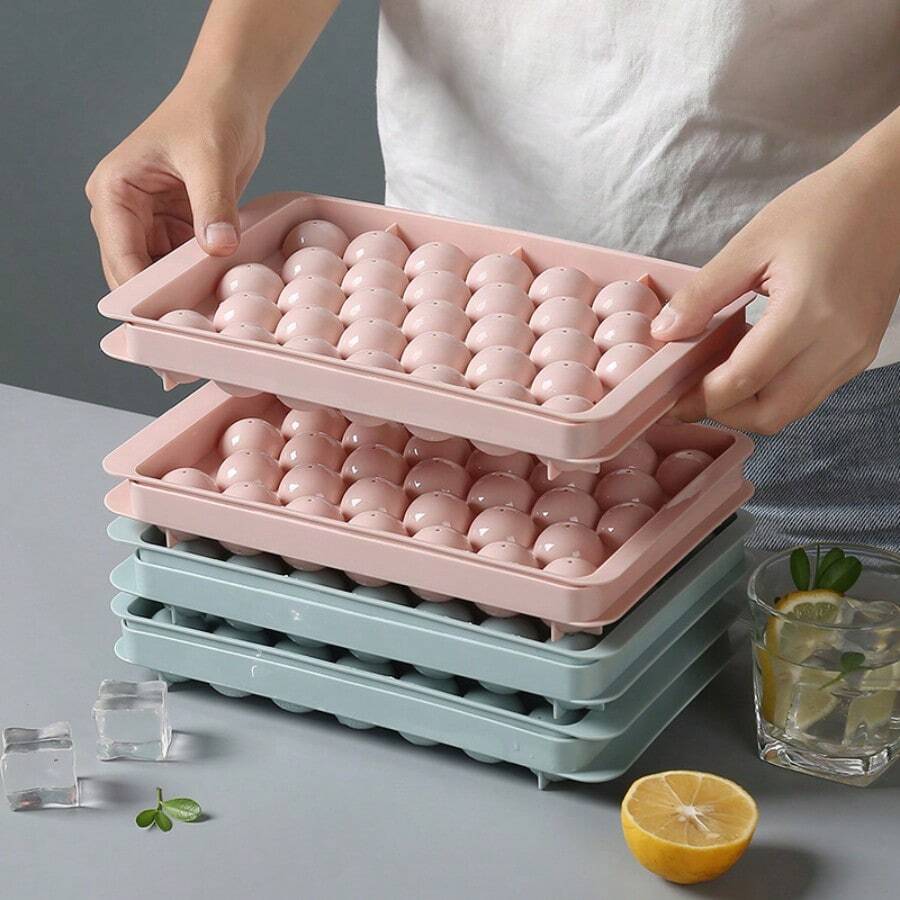 Molde de cubitos de hielo redondos con tapa, molde para hacer bolas de hielo para congelador con recipiente mini circular, kit para hacer cubitos de hielo, 33 piezas para enfriar cócteles, whisky, té, café