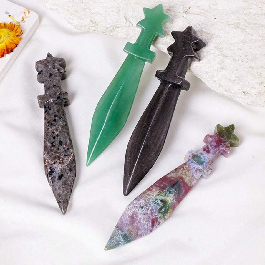 Random 1PC High Quality Star Knife Carving, Amazing Gift For Home Decoration.