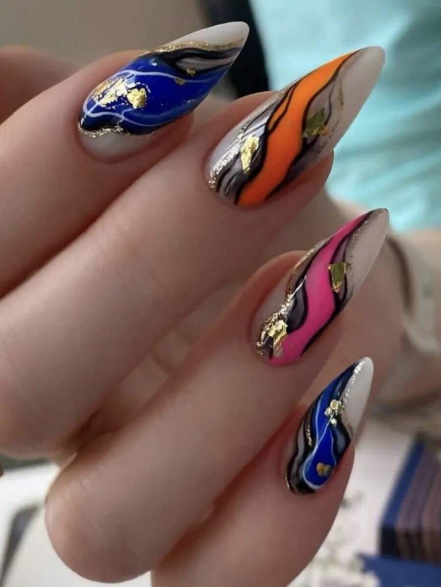 Colored Line Almond Press On Nails Medium Gold Glitter Acrylic Fake Nails With Designs Glossy Glazed Amber Pattern Artificial 24Pcs