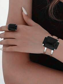 C Silver Black