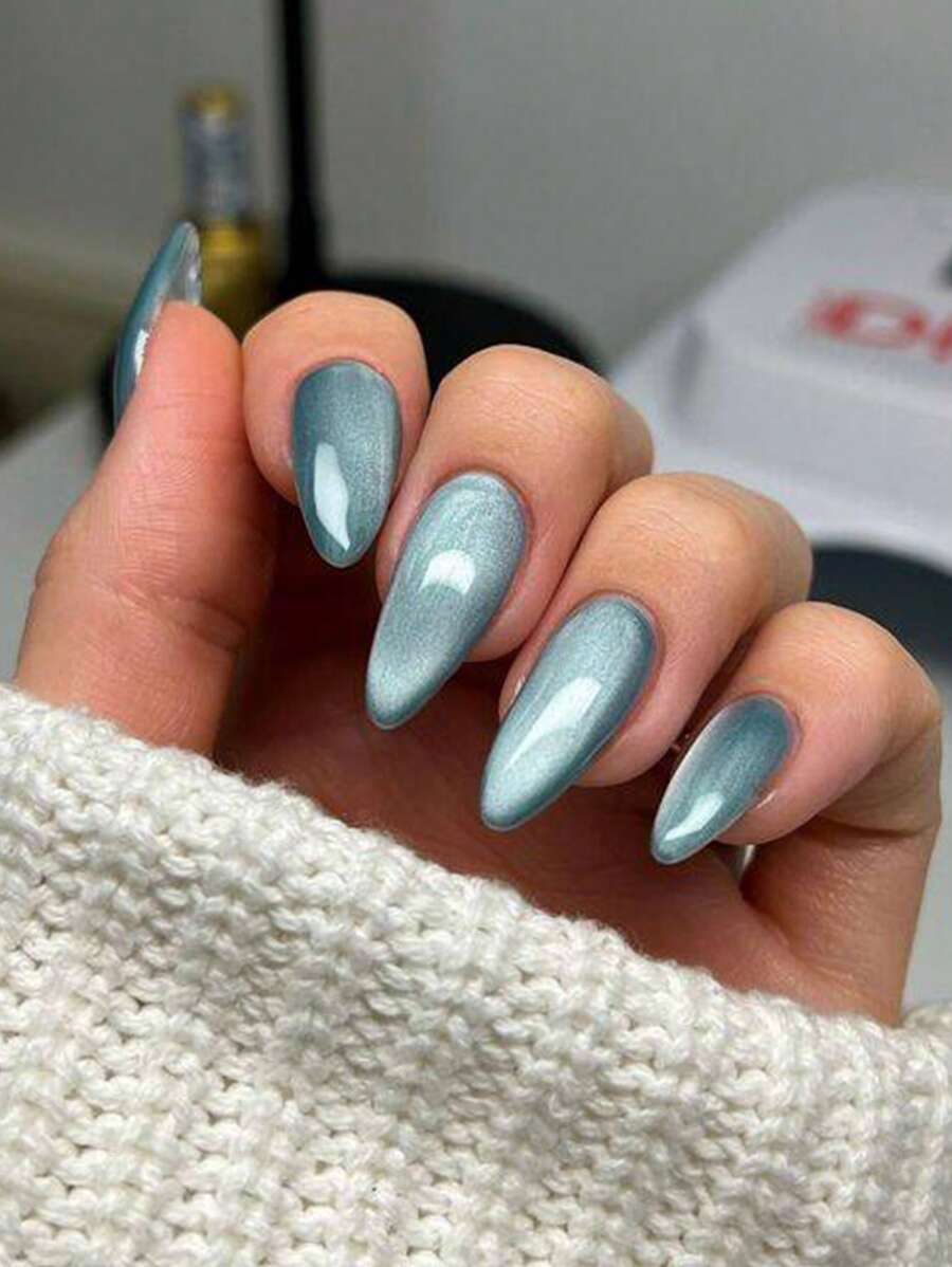 24pcsY2K Long Almonds Glossy Aesthetic Light Blue Cat Eye Acrylic Press On Nails Short Almond Nail Design Perfect Fit False Nails Set, Include: 1pc Jelly Glue And 1pc Nail File,Summer Nails & Light Blue Cat Eye Nails For Woman & Girl Daily Wear Rave Party Use