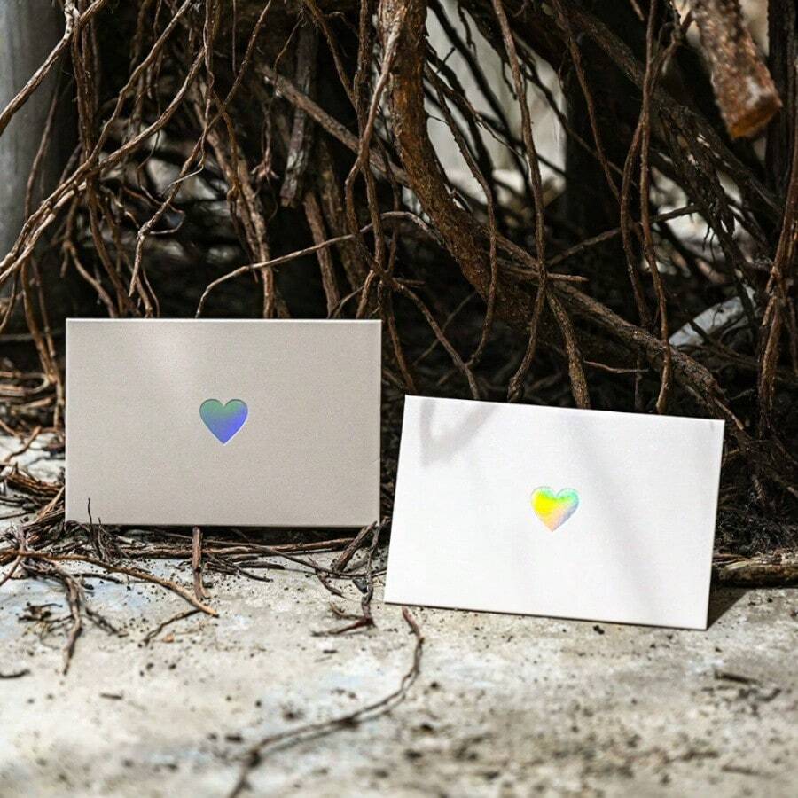 Busta in stile INS, laser e laminatura a caldo, con cuore e perla, carta premium spessa, piccola busta di lusso, materiale per confezione di biglietti, piccola busta