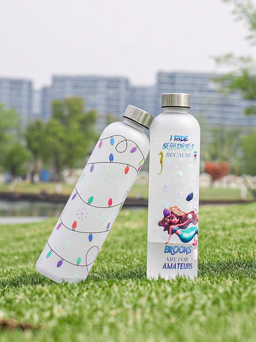 1pc 1000ml/33OZ Capacity Metal Cap Plastic Water Bottle, Fashion Design, Multiple Patterns Available, 3D Printing Technology Provides Stereoscopic Effect, Portable And Durable, Suitable For Outdoor Sports, Fitness, Parties, Travel, Holiday Gifts, Etc.