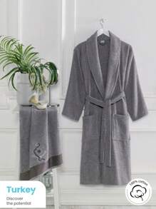 Gris foncé