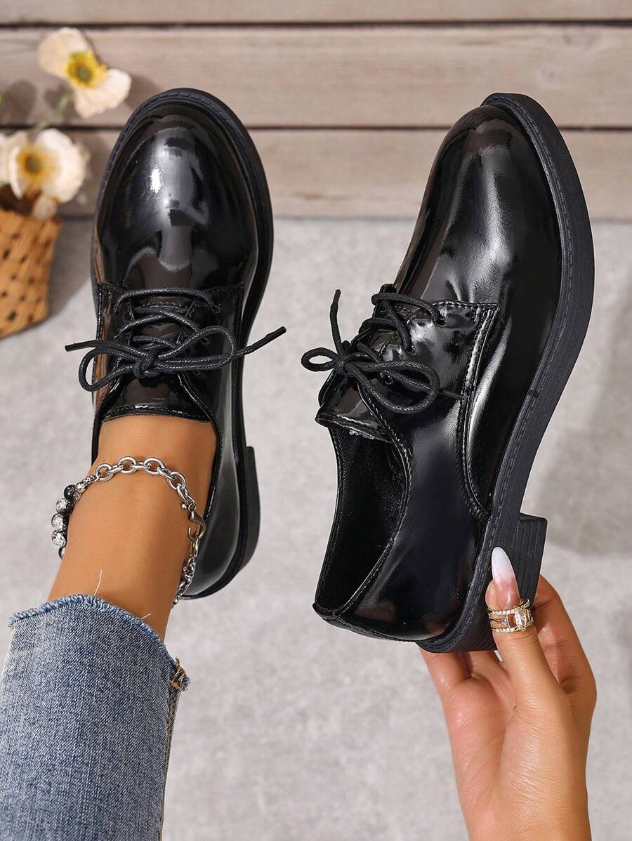 2025 New Platform Casual Lace-Up Women Flats, Fashion Versatile Black Ladies Lightweight Breathable Shoes