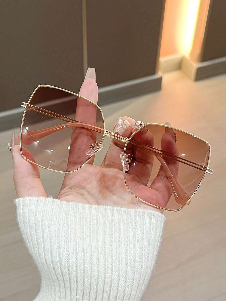 1pc Women's Metal Geometric Oversized Frame Sunglasses, Face Flattering, Suitable For Beach, Travel, Party, Daily Wear, Summer Essential