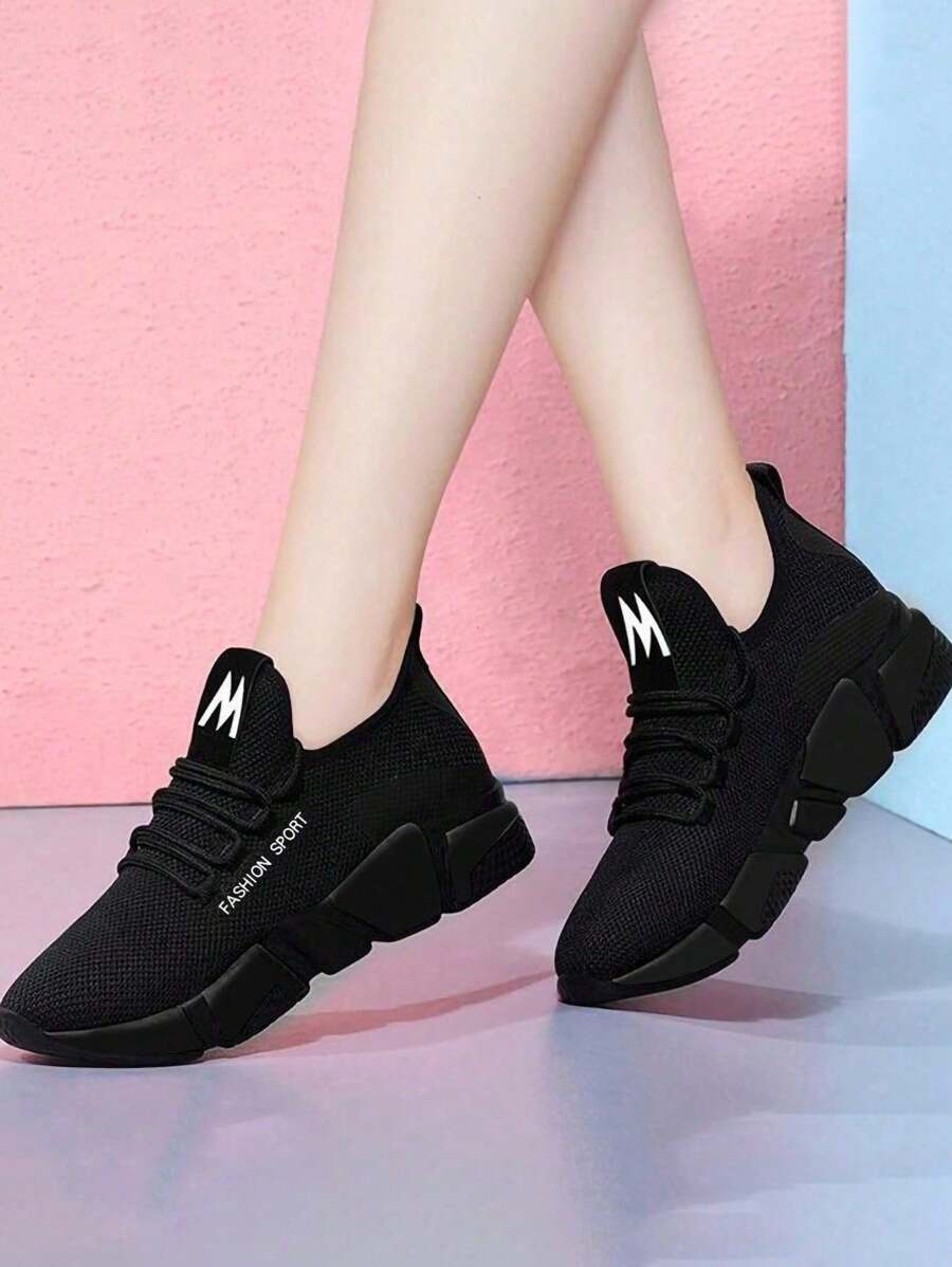 Women Casual Sneakers Black Round Toe Breathable Mesh Lace Up Sports Shoes Lightweight Comfortable Non Slip Tennis Shoes for Outdoor Work Fitness Yoga and Daily Wear