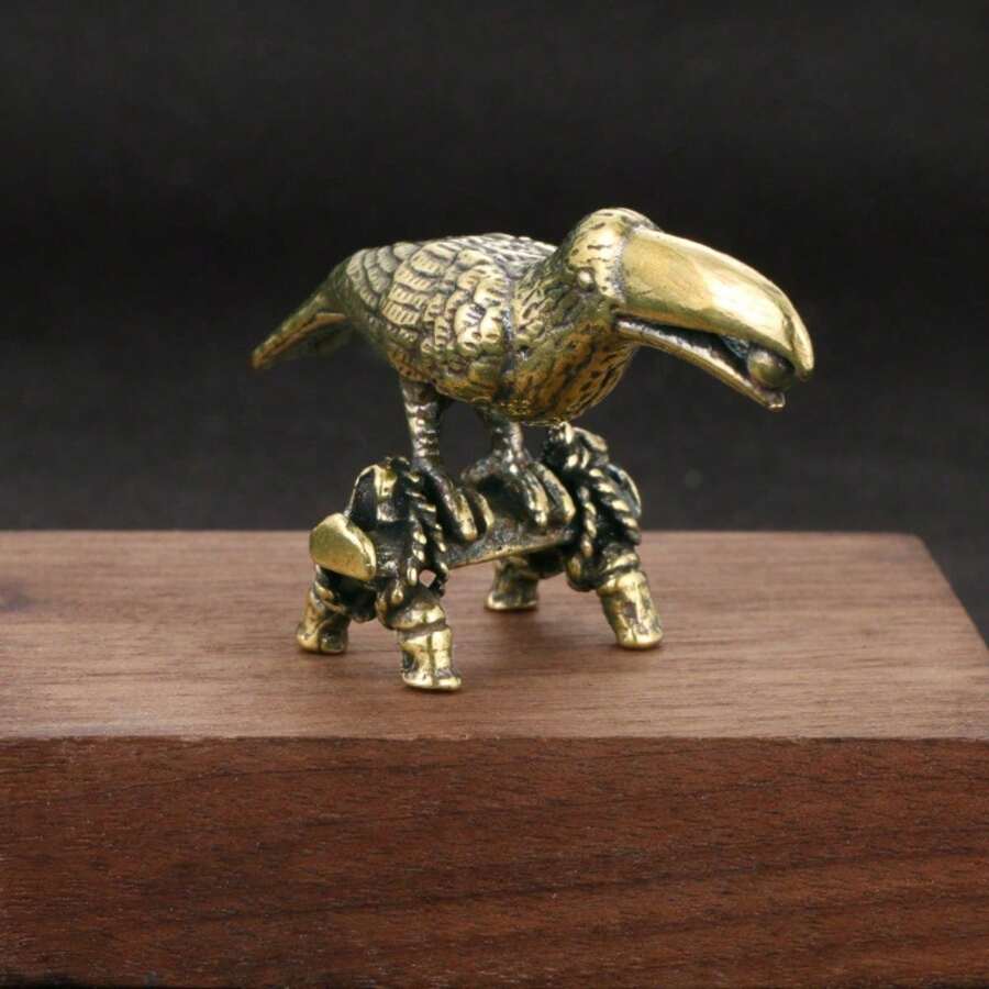 Retro Brass Parrot Small Statue Desk Ornament Simulation Bird Animal Figurines Incense Holder Home Decoration Crafts Collections