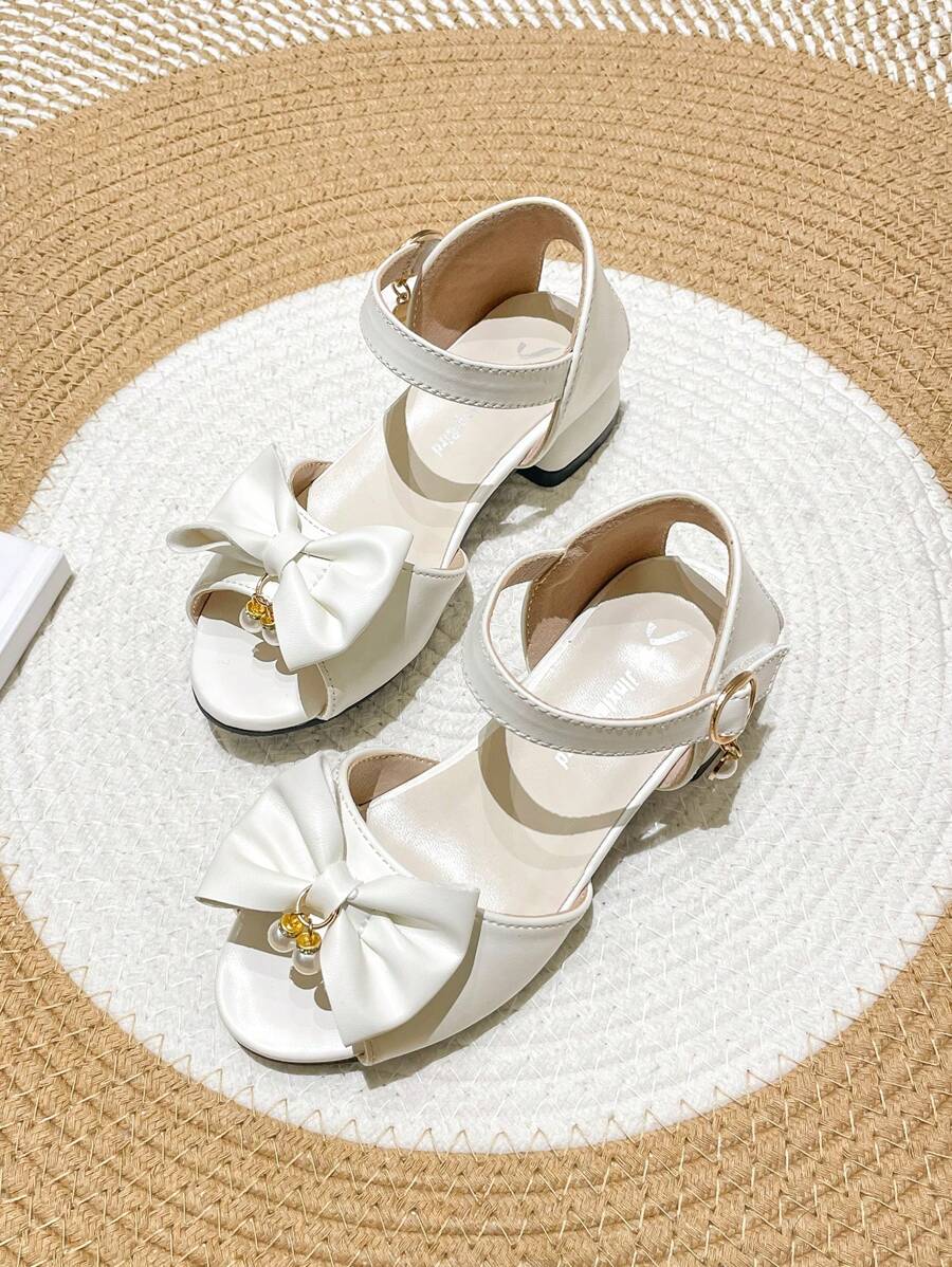 Sandali con tacco alto da ragazza, scarpe casual da vestire con design a farfalla e perle, décolleté da principessa per bambini grandi, adatte per l estate