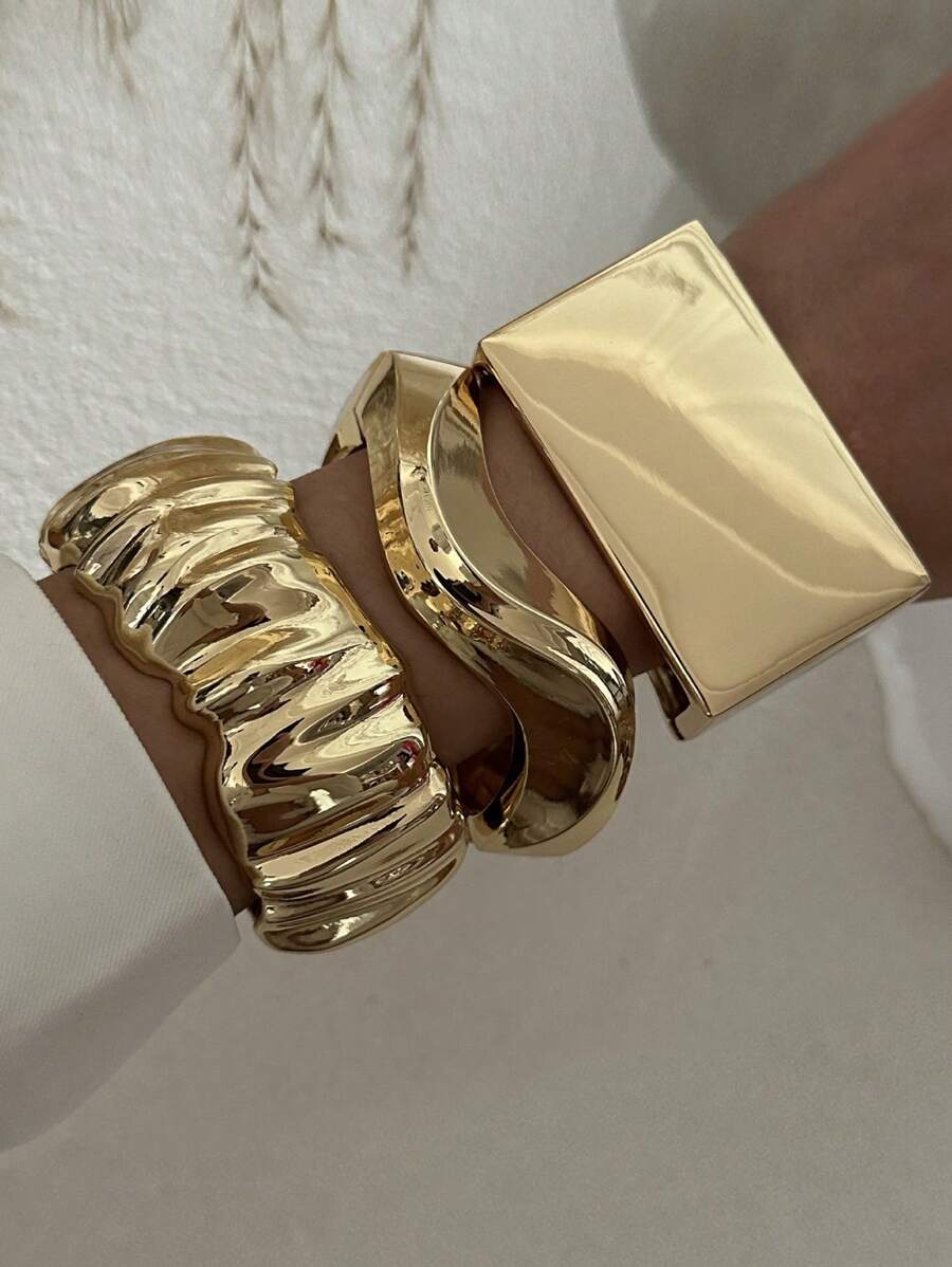 Retro Punk Gold Metall Armband, modisches Hip-Hop kreisförmiges geometrisches breites Armband, Handgelenksschmuck